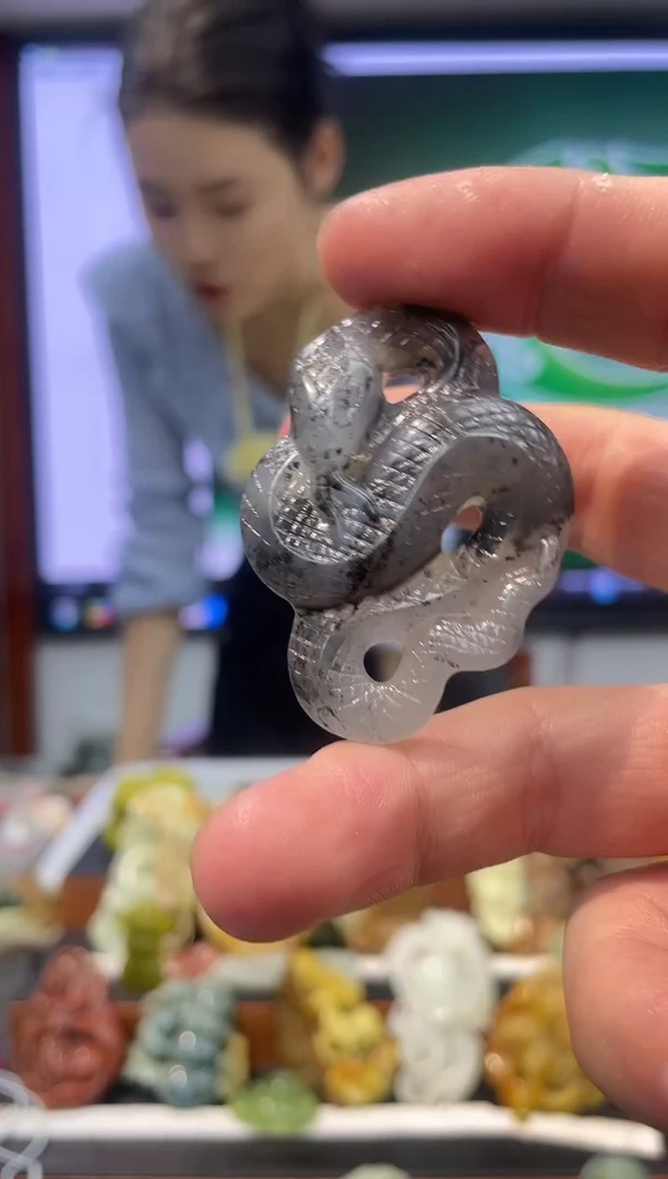 【闪购商品】岫玉吊坠未镶嵌·