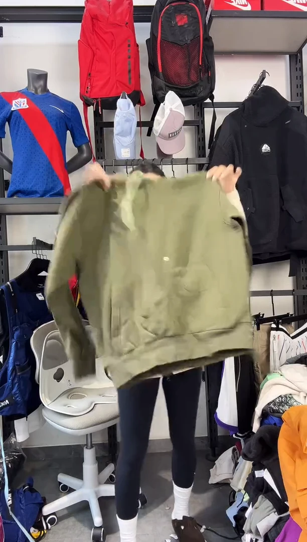 227·编码 瑕疵款直播间过款为准 尺码·M