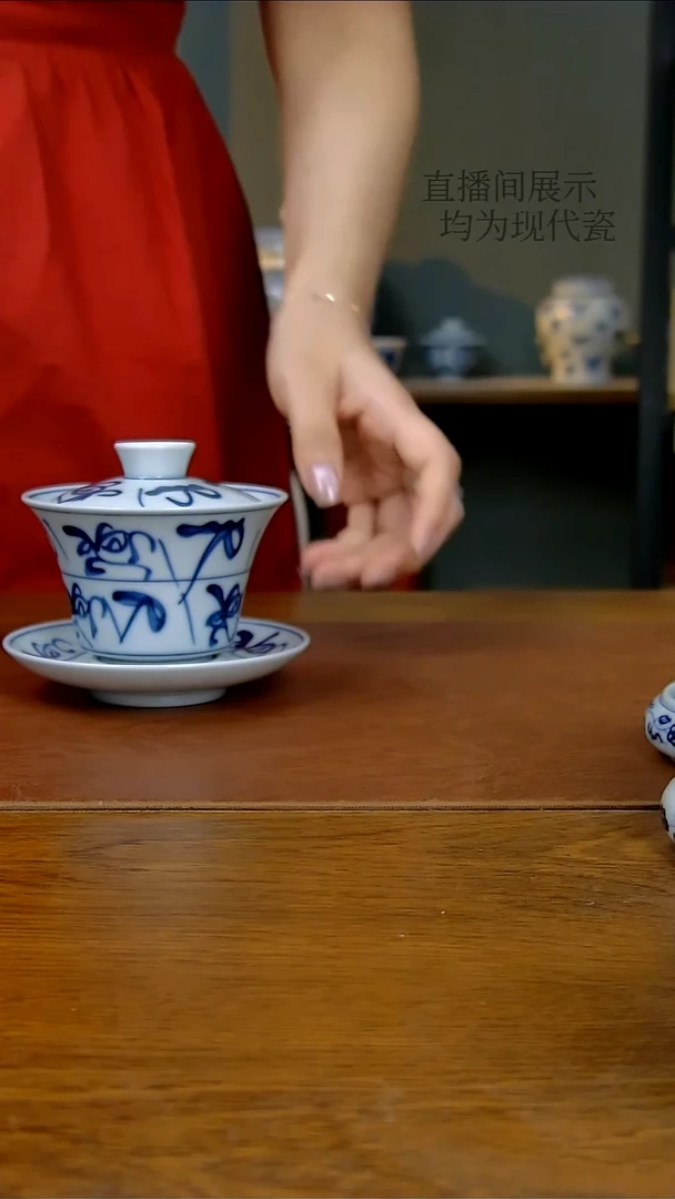 陶瓷茶花纹三才盖碗（柴窑）