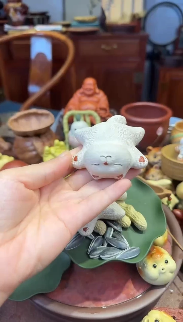紫砂茶宠小躺平猫