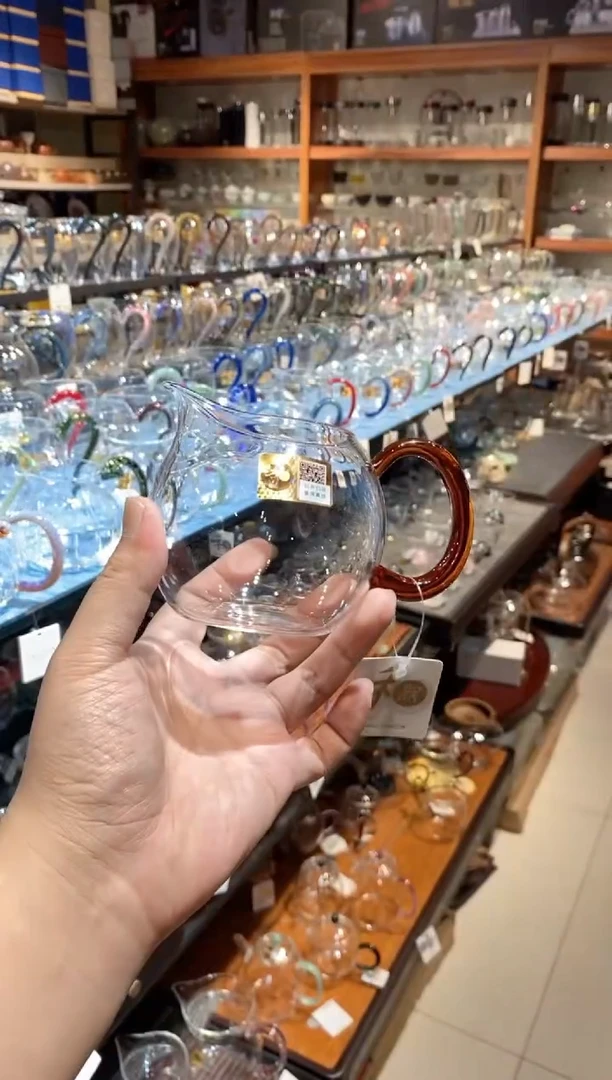 畅然琥珀1111111111111