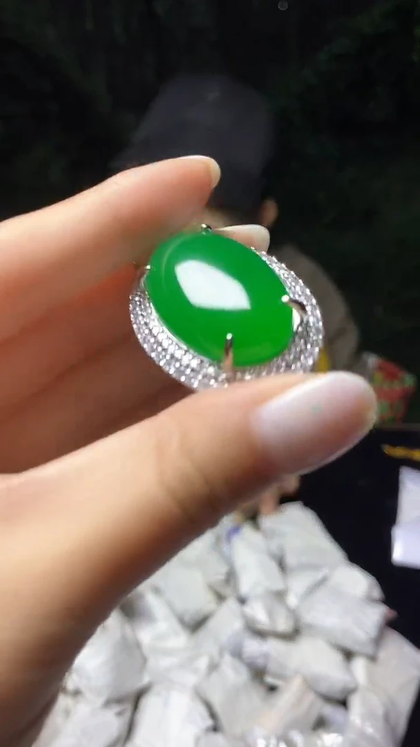 满色吊坠  所见即所得！