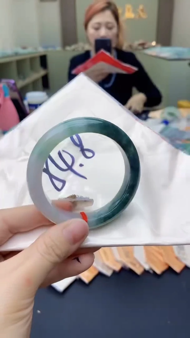 【闪购商品】翡翠手镯未镶嵌0313901498