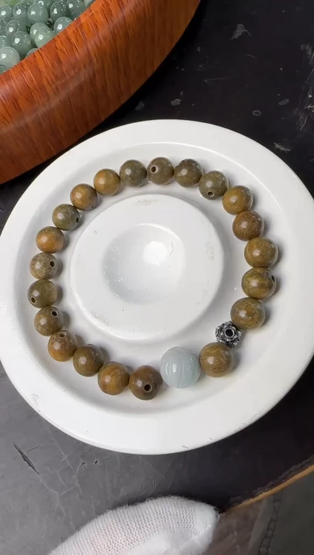 未镶嵌手串翡翠手串