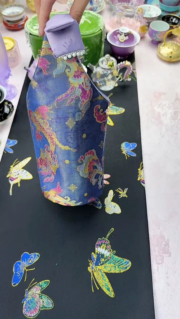 126锦鲤传家壶胖墩墩包包