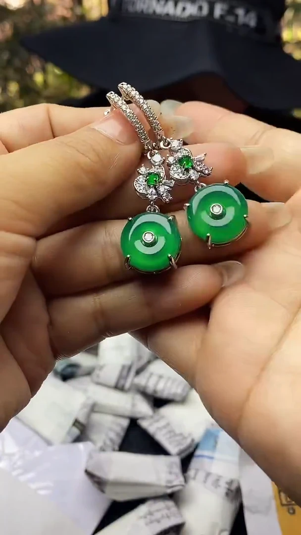 满色吊坠    所见即所得