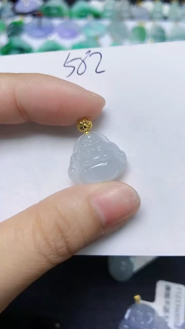 翡翠未镶嵌颈饰天然缅甸翡翠A货