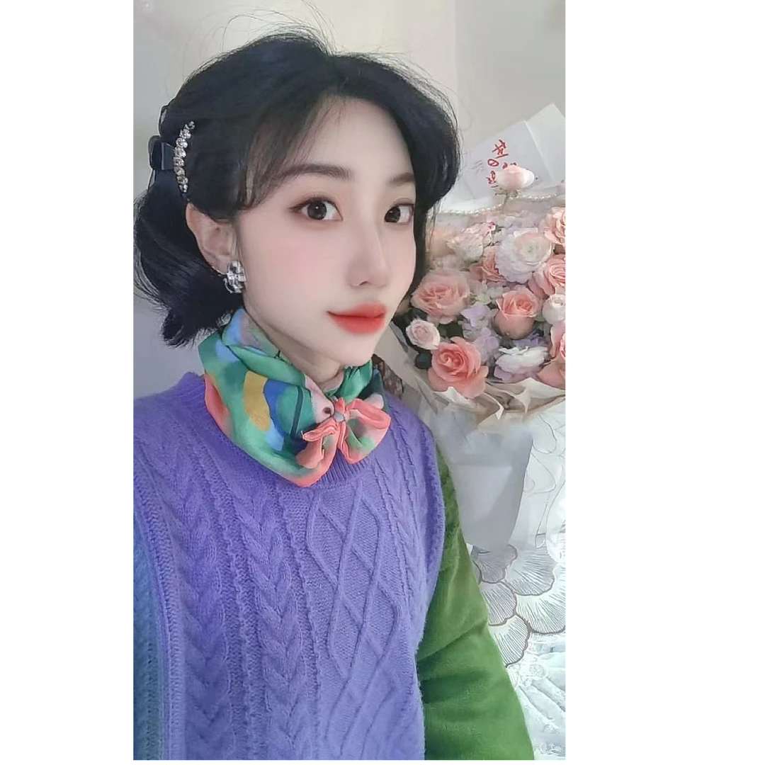 紫色拼接麻花纹兔绒上衣