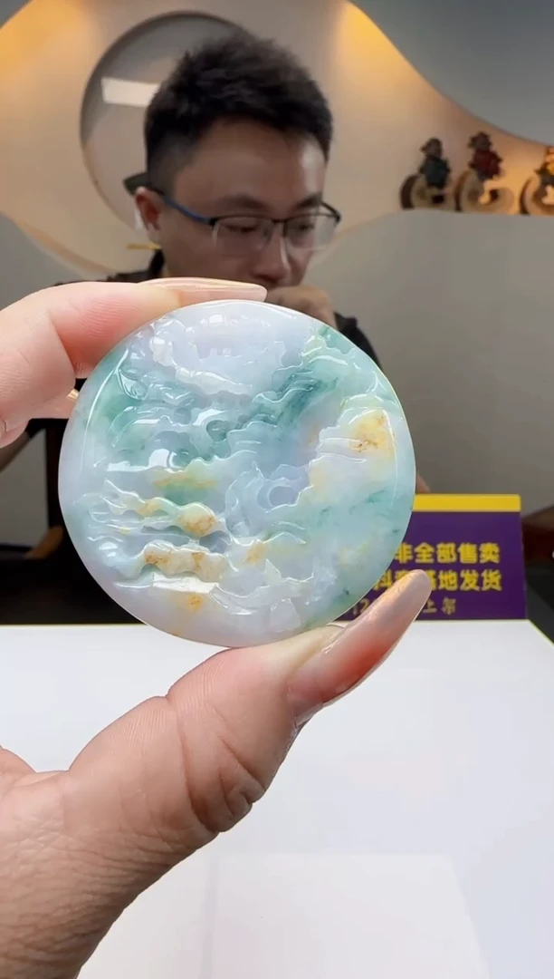 翡翠未镶嵌颈饰Q12030翡翠