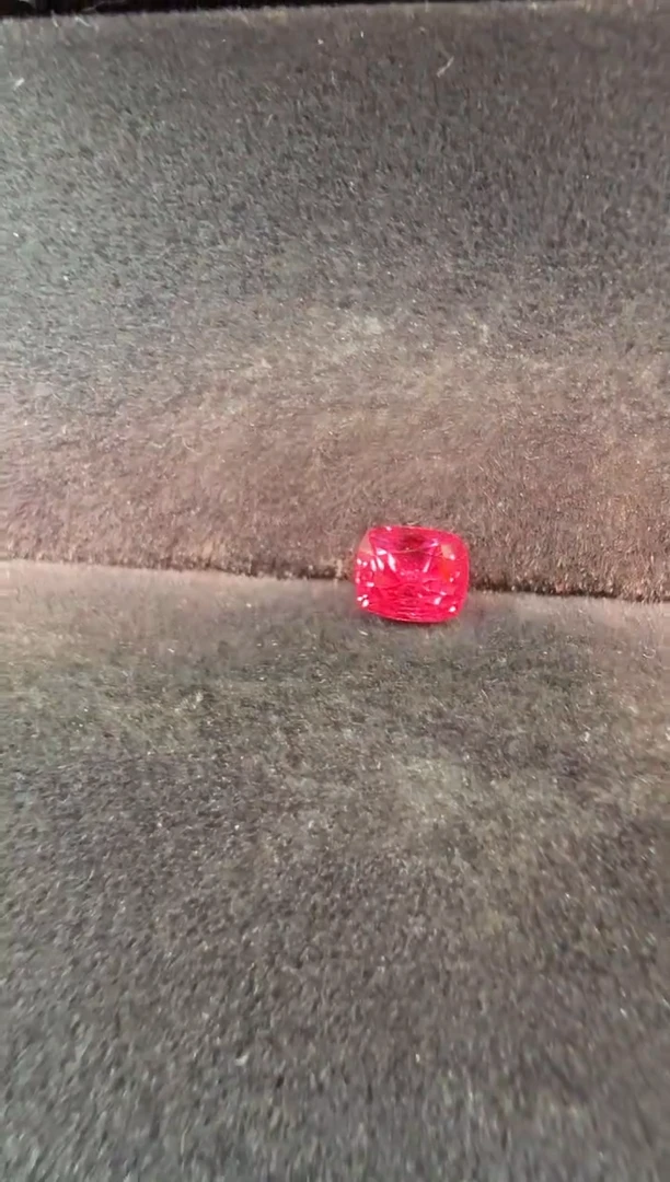 未镶嵌绝地武士尖晶石0.3ct-A474-1p