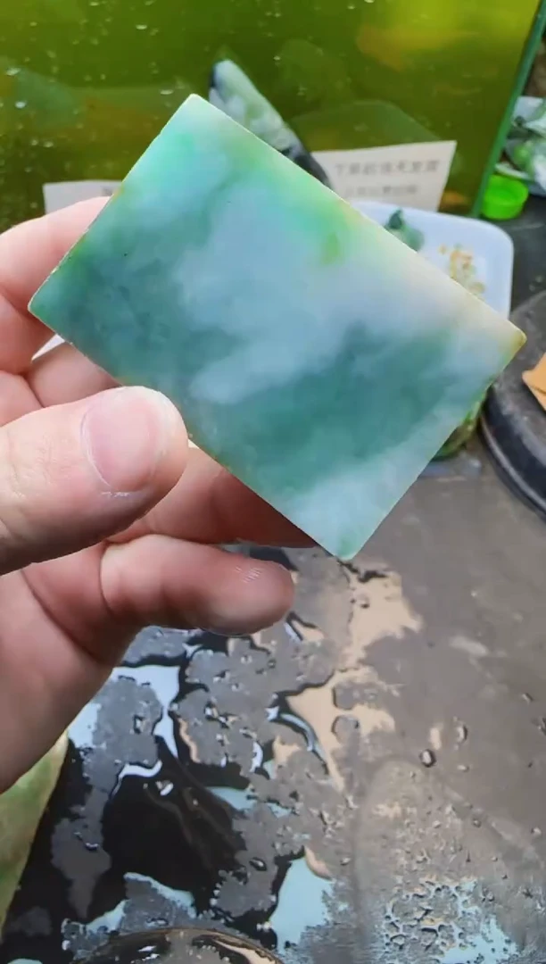 翡翠未镶嵌颈饰天然翡翠176