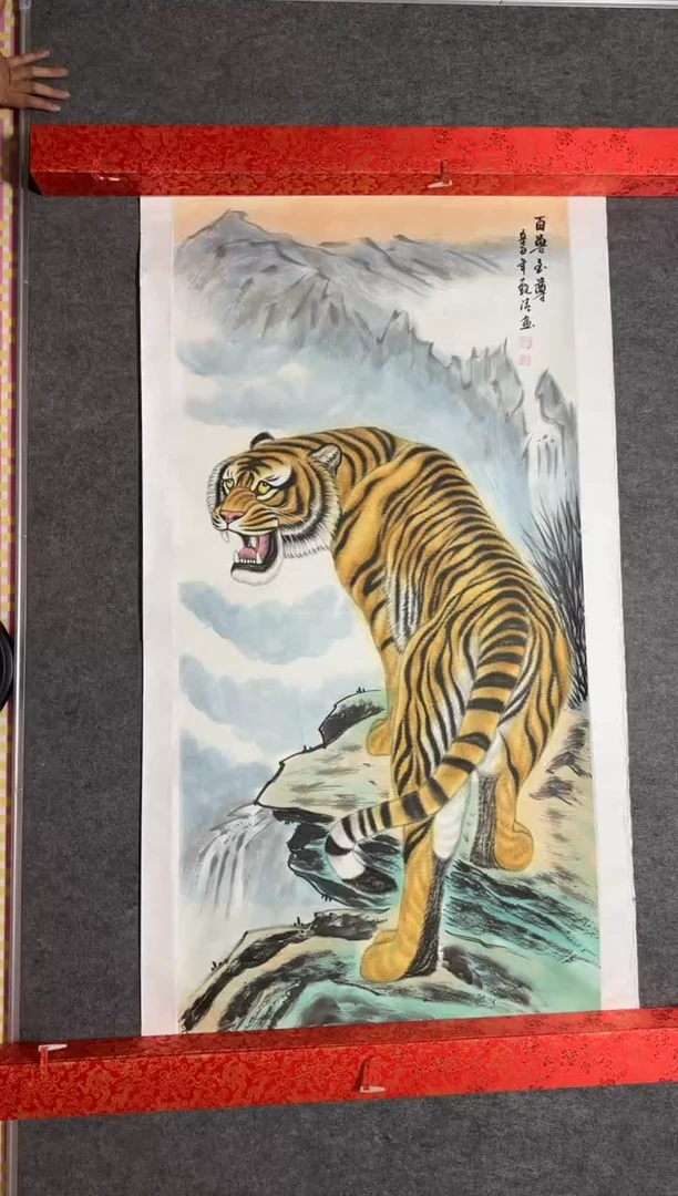 国画手绘8平尺左右