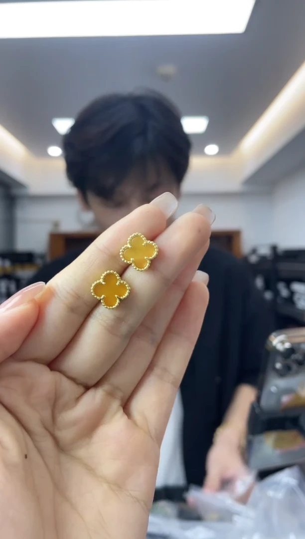 未镶嵌蜜蜡裸石多样性一件发货