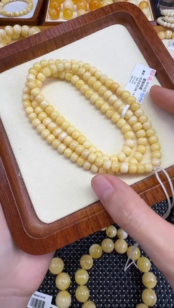 裸石琥珀未镶嵌宝衡 挚爱A+ 奶浓白花108 6mm