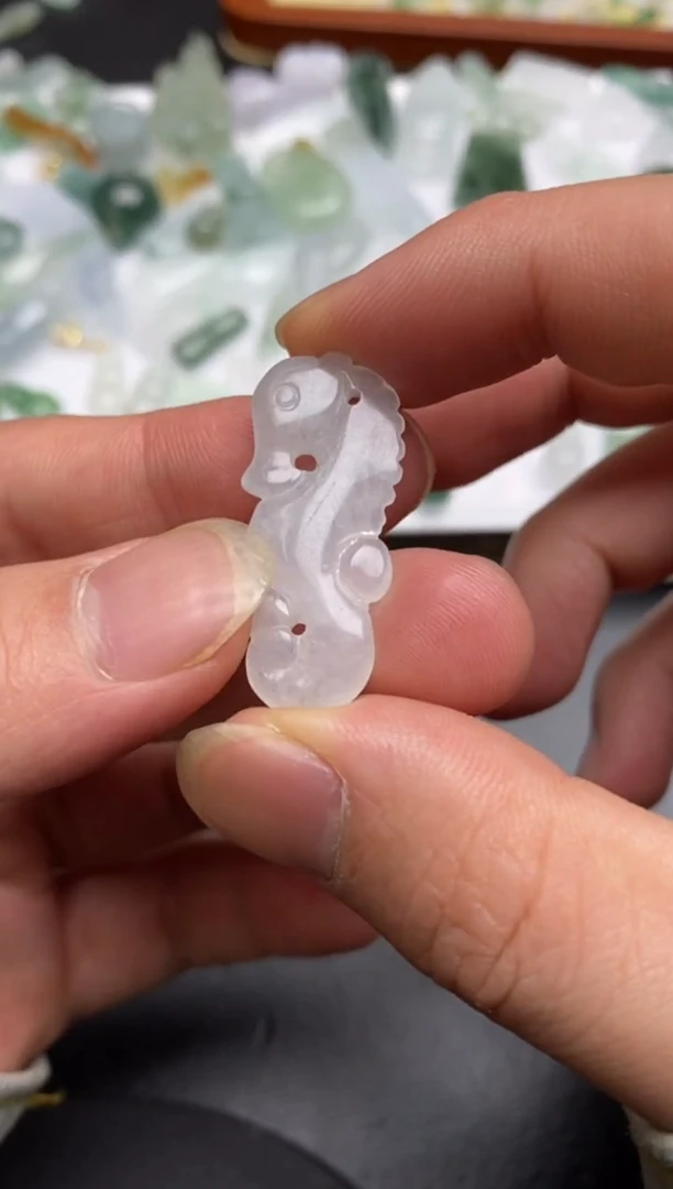 【闪购商品】定制翡翠未镶嵌翡翠毛货~