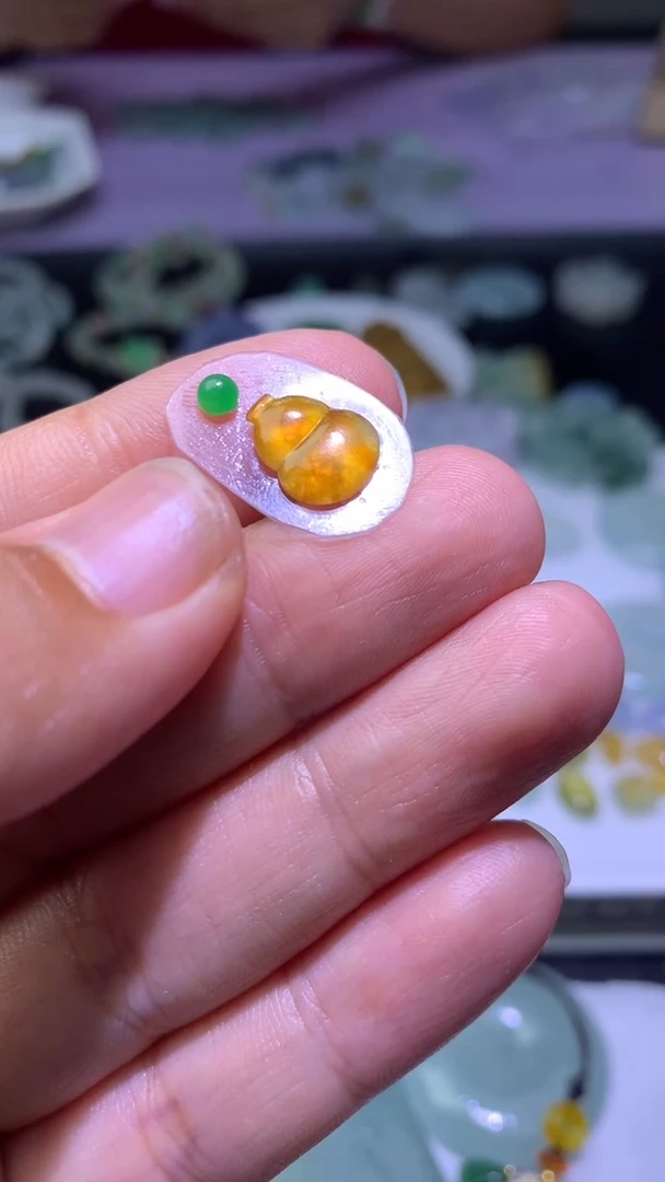 未镶嵌定制翡翠毛货