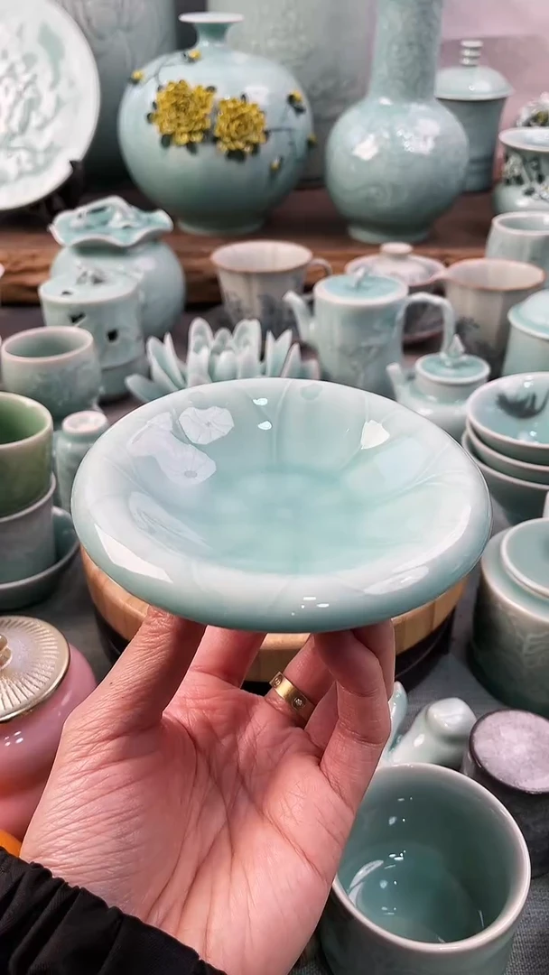 【闪购商品】特价 微瑕 慧仙青瓷 限时福利放漏