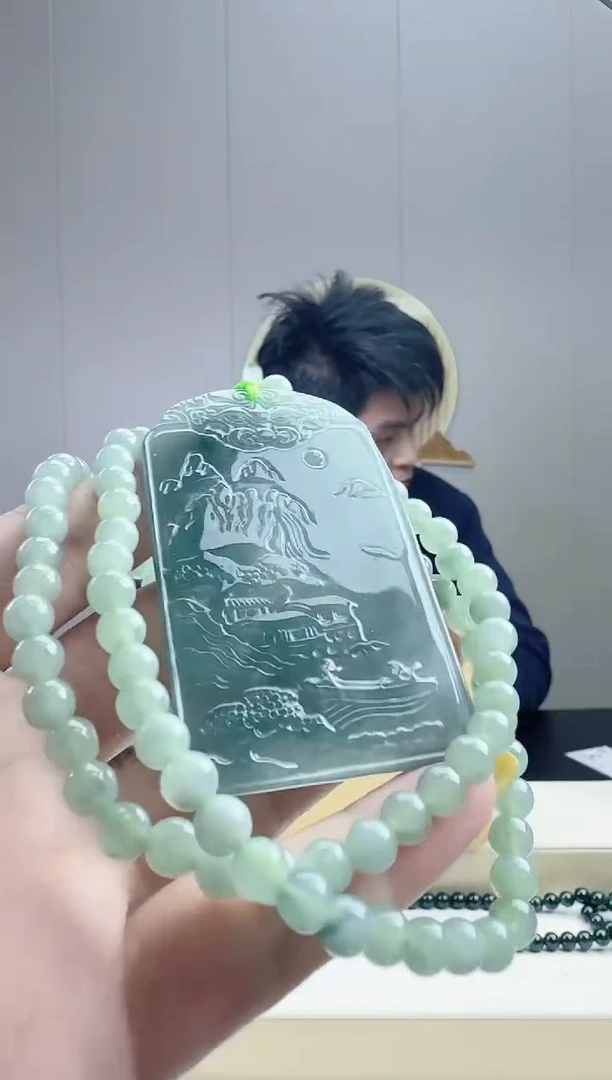 颈饰未镶嵌翡翠天然A货翡翠  多样性随机发其一