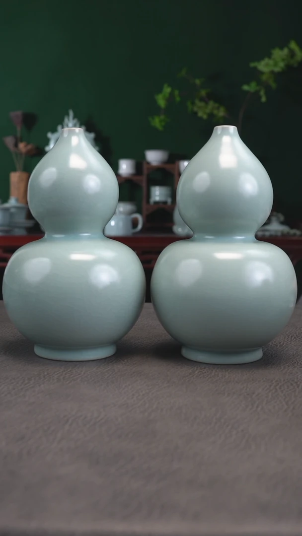 仿古天青精品葫芦瓶1对中秋福利~帆