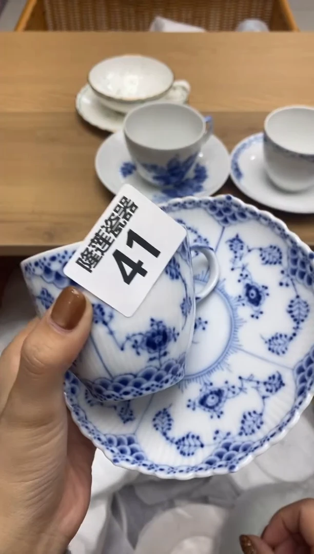 瓷片暖**?隆莲瓷器欢迎大家