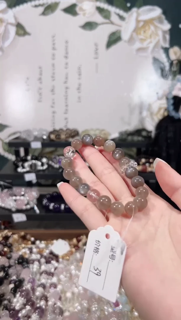 【闪购商品】水晶手链未镶嵌天然水晶默认微瑕 多样性发货发其一