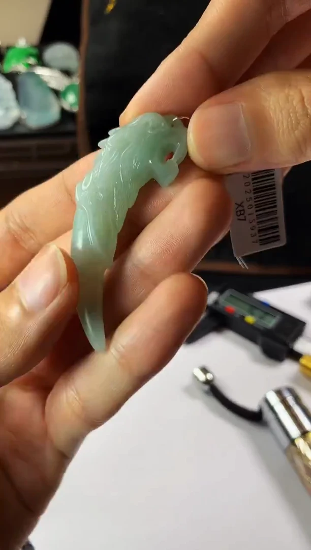 未镶嵌定制翡翠S毛货不退不换