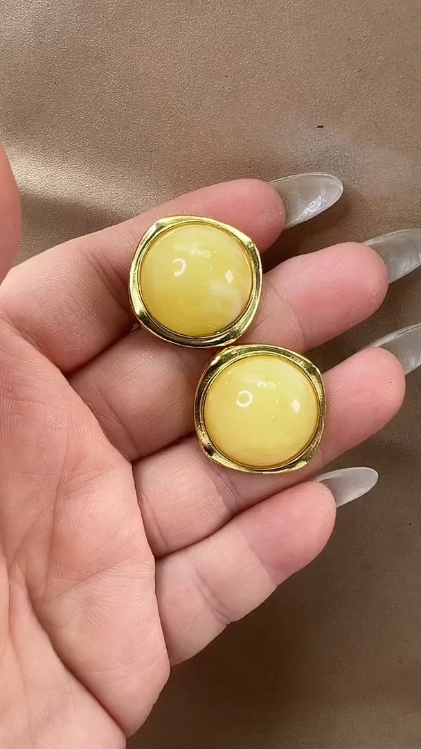 琥珀颈饰未镶嵌耳环