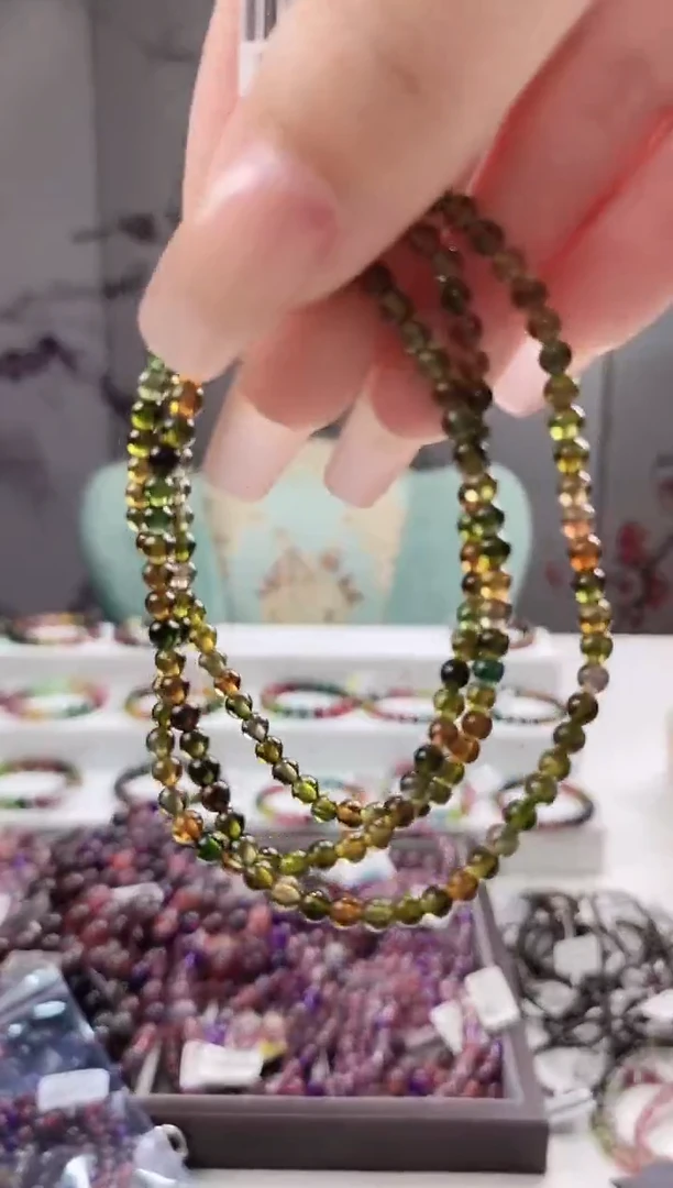 【闪购商品】碧玺3.5*多圈未镶嵌多人多样性发其一