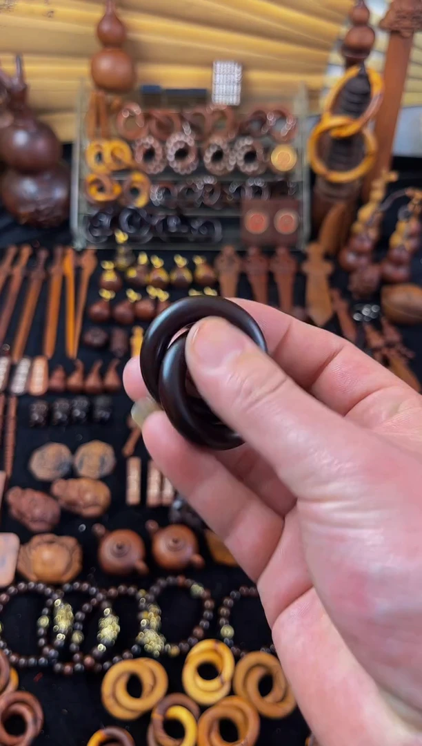 【闪购商品】木枣木玉华乾坤圈小圈包偶