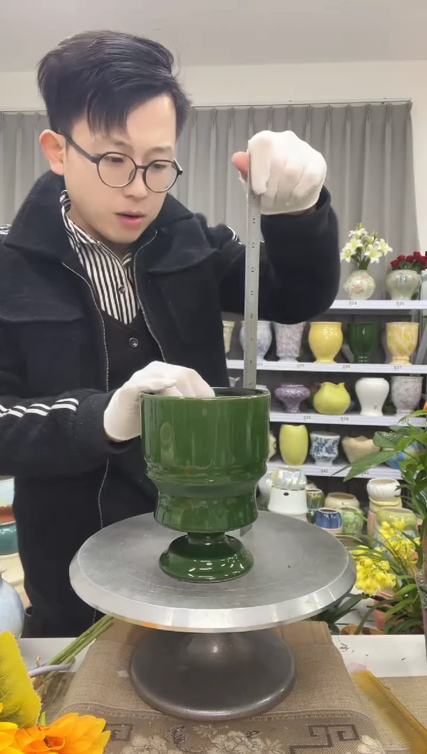 【12.16】 花盆链接 高：17  口：12