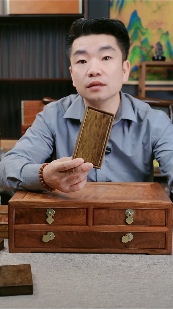 金丝楠c****y龙胆纹圆包圆推拉盒