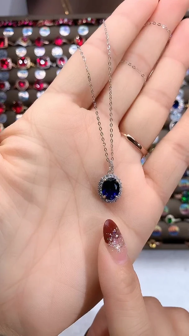 【闪购商品】蓝宝石吊坠(赠链)银S925镶嵌银色810