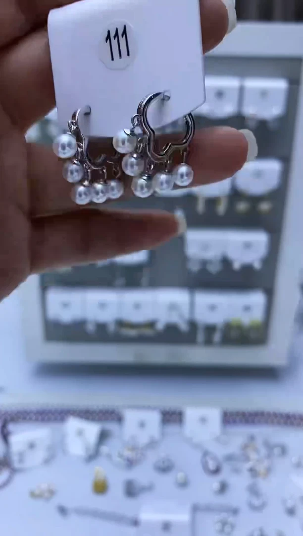 银S925镶嵌耳饰淡水珍珠111