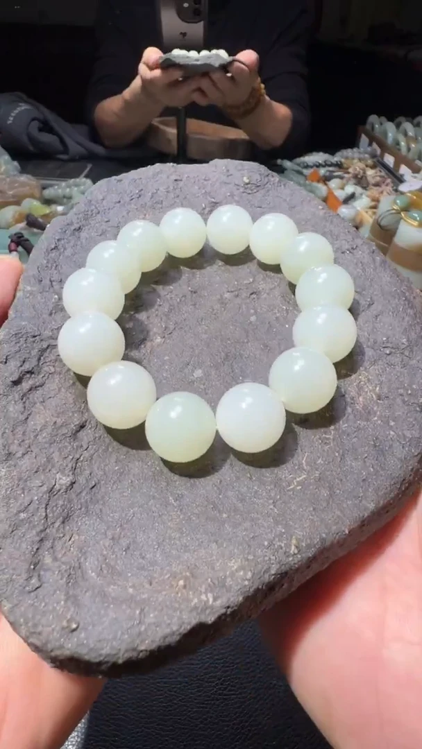 未镶嵌手串和田玉手串16*
