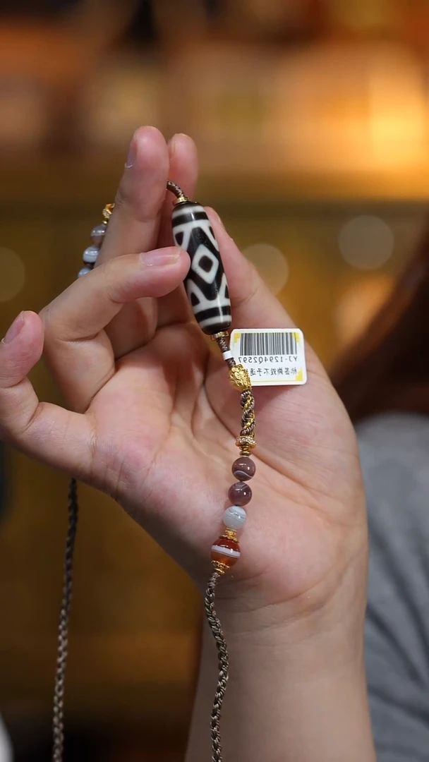 玛瑙/玉髓（覆膜）颈饰未镶嵌多宝项链多样性发其一