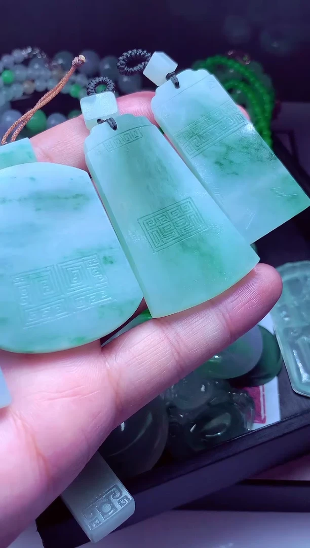 未镶嵌定制翡翠张****#翡翠毛货定制