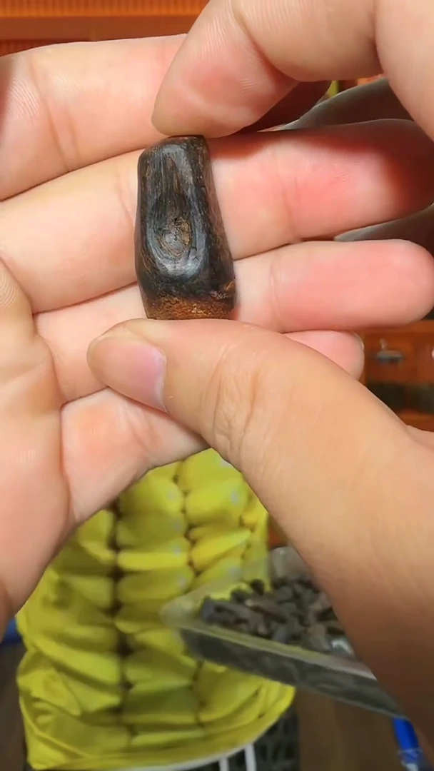 沉香吊坠70号瘤疤舍利子多样性发一
