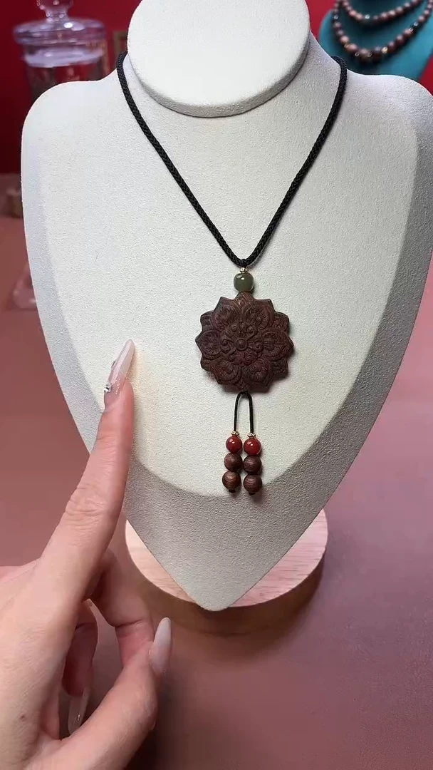 沉香手串沉水越南芽庄瘤疤黄棋宝相花吊坠