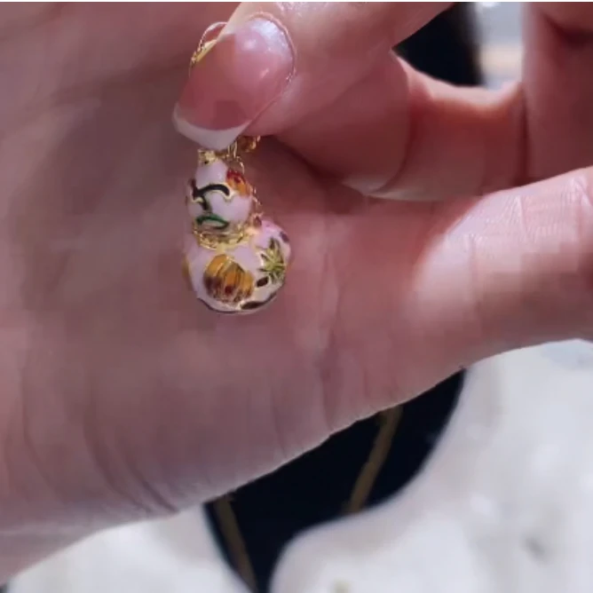 铜合金胸针 精致时尚胸针扣丝巾扣粉葫芦