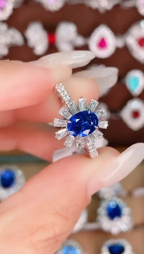 【闪购商品】蓝宝石18K金戒指18K金镶嵌1.16克拉