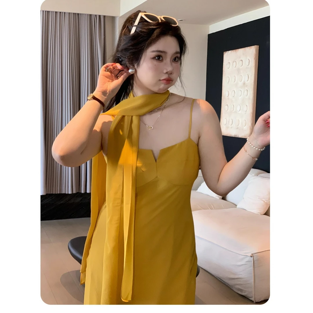 M5T6微胖 城市出逃日记*/海边度假连衣裙姜黄色显白大码吊带裙