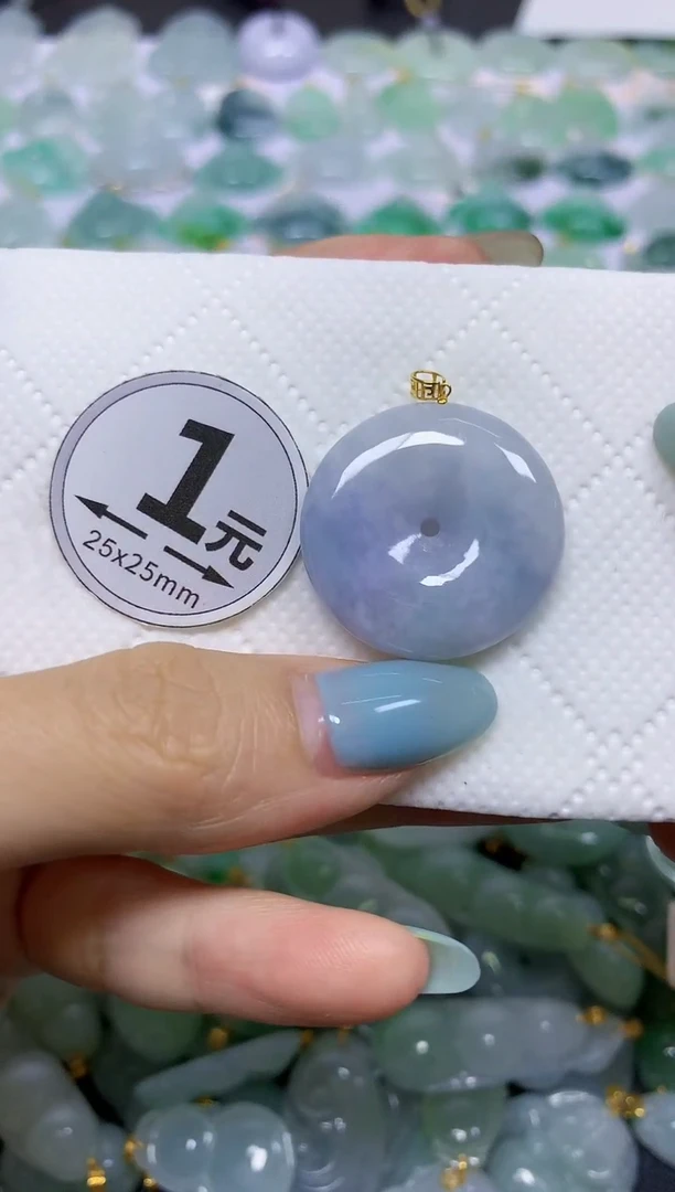 翡翠18K金镶嵌颈饰天然翡翠A货