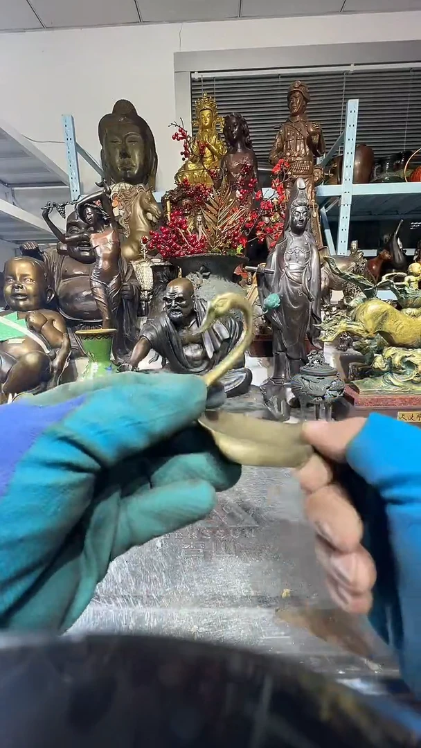 107古月铜器工艺品