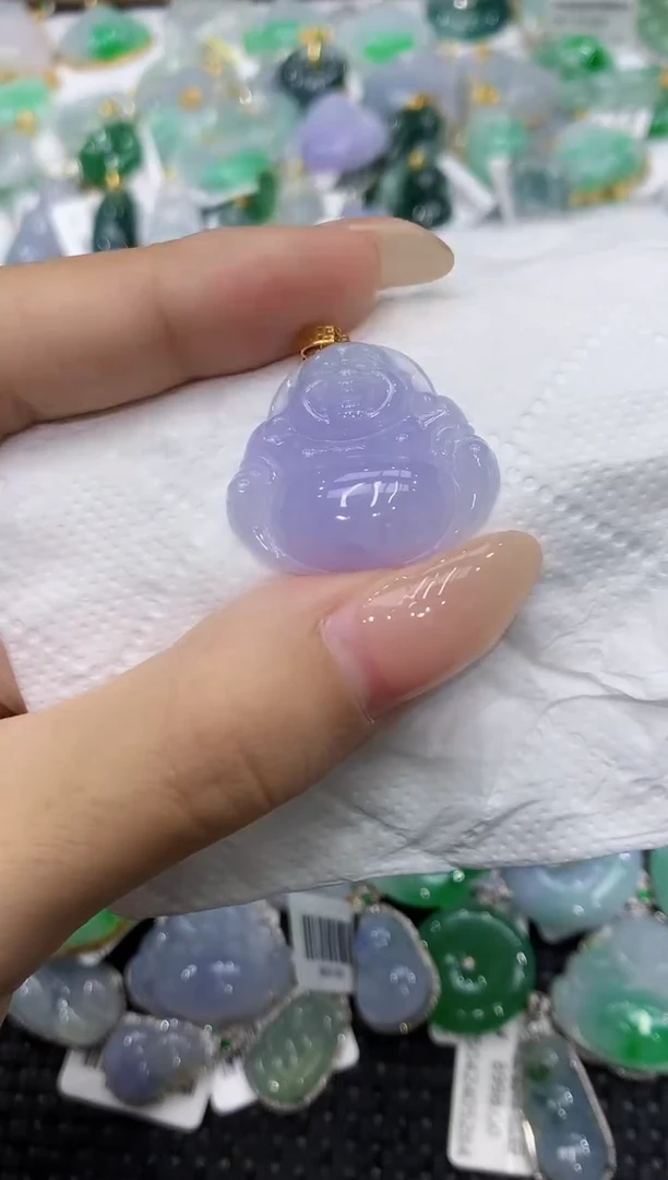 颈饰18K金镶嵌翡翠111111111111
