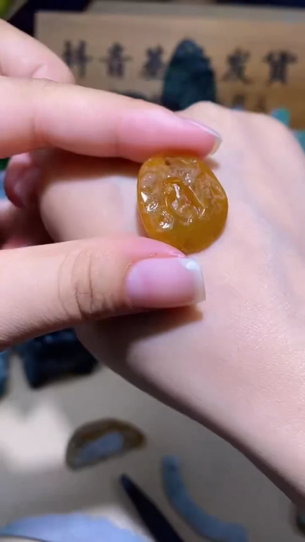 未镶嵌定制翡翠挂件