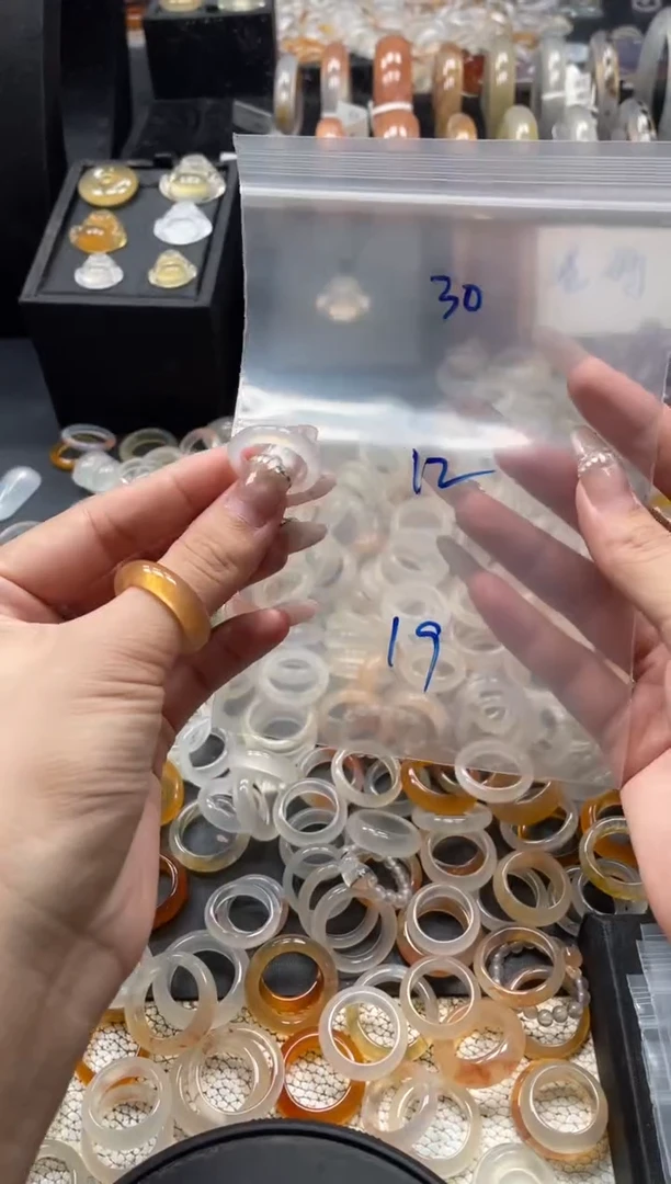 未镶嵌戒指玛瑙/玉髓30