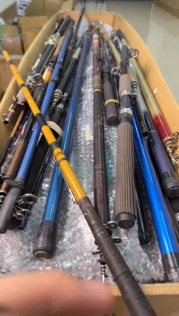 罗****夜孤品微瑕，以直播间为准，加10元发顺丰