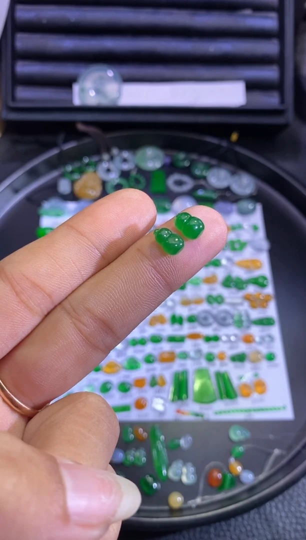 未镶嵌挂件翡翠葫芦