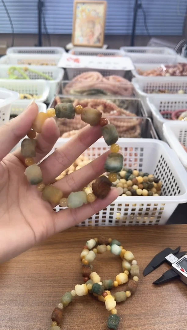 【闪购商品】菩提根/象牙果吊坠扎基雕刻单圈