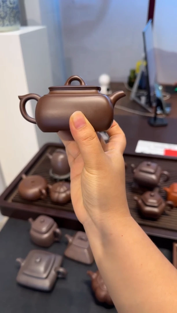 茶壶紫砂飞*蔡长四方 紫砂壶